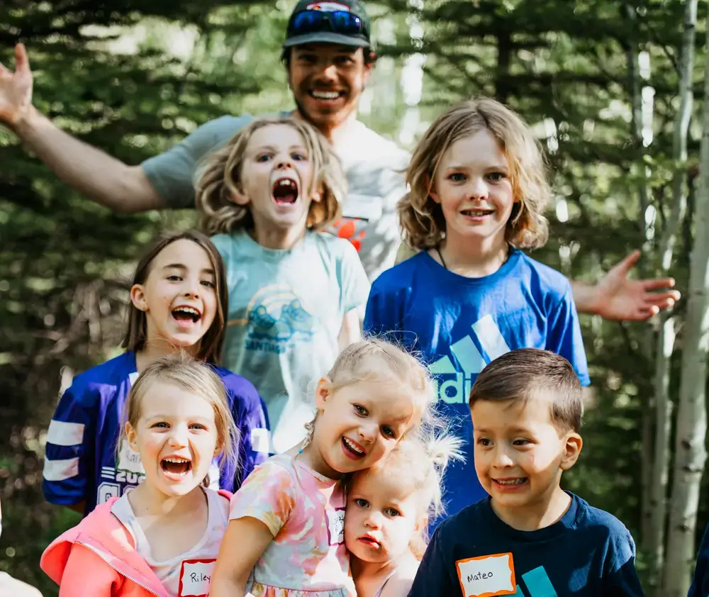 wm.website.img.hero.sq.corp.partners.3