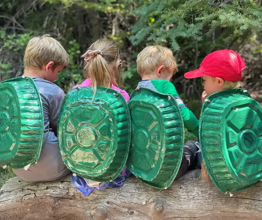 wm.website.img.hero.sq.kids.families